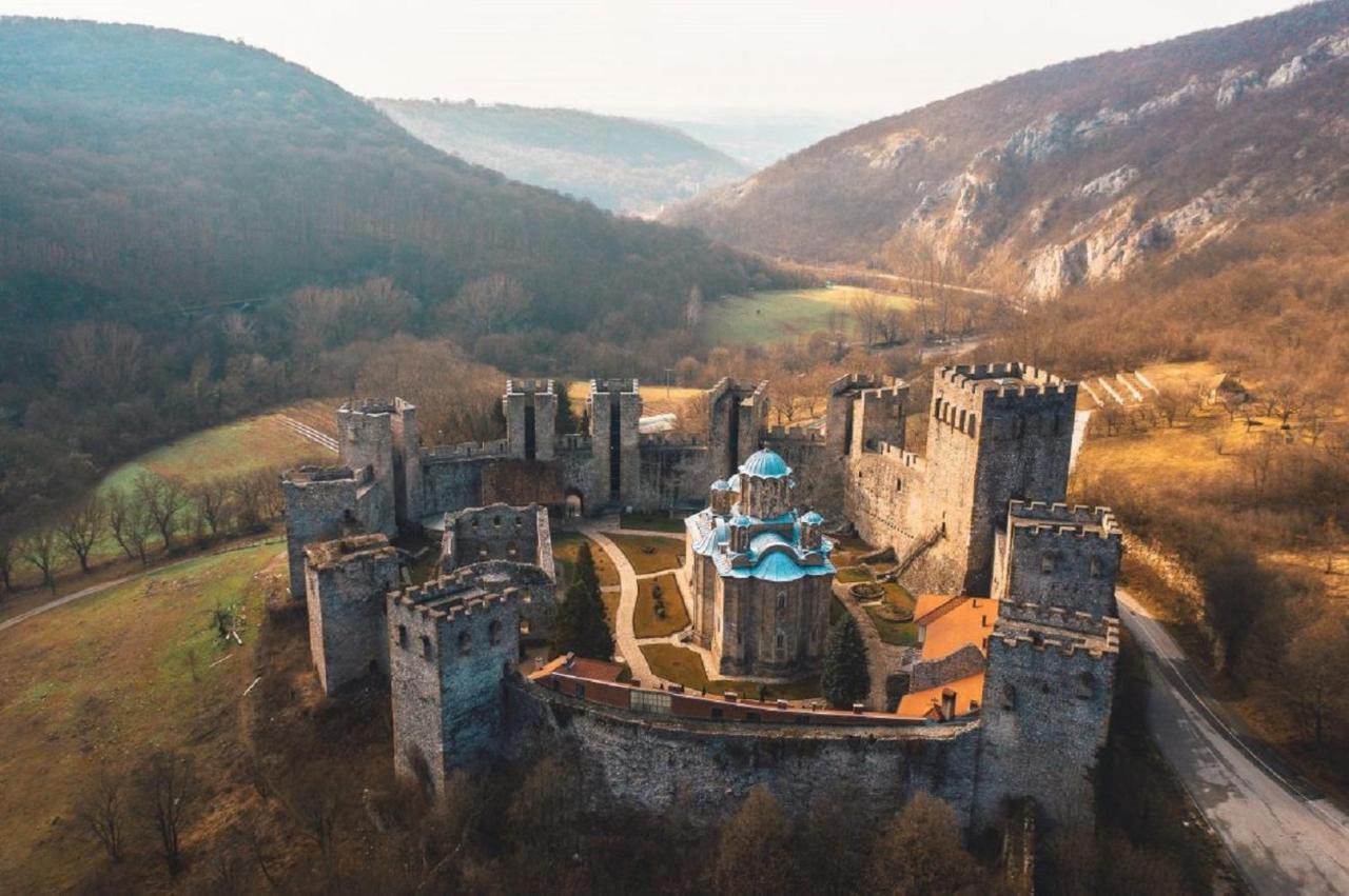 Panorama Lomnica Despotovac Exterior foto