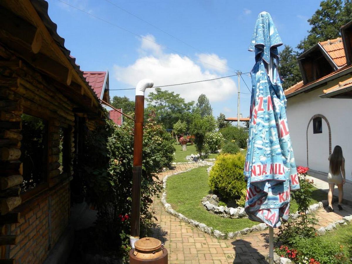 Panorama Lomnica Despotovac Exterior foto